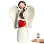 Symbolik und Spiritualität: Die Bedeutung von Engeln aus Holz mit Metallflügeln in der religiösen Produktanalyse